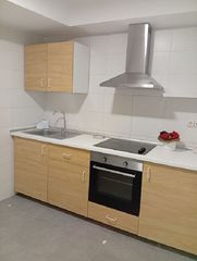 Affitto Appartamento in Jubalcoi. !cdatase alquila fantastico piso de 2 habitaciones zona centro d