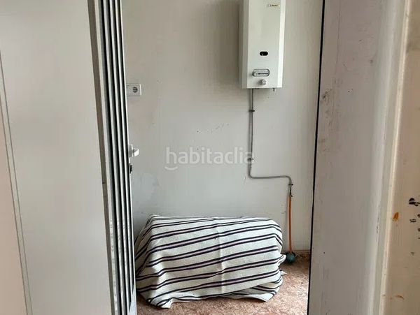 Foto 9c0d782d-3c5c-4ea2-9012-aee3d50112ed. Casa aparellada a Bigastro