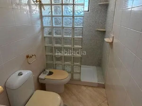 Foto 835a1046-47b5-4a46-9f61-d5a4d4a86541. Pis a Bigastro