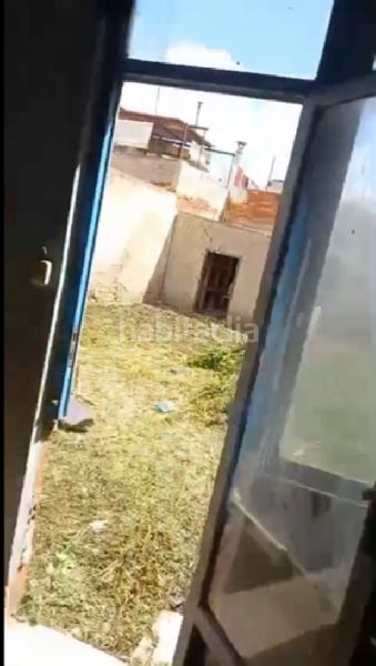 Foto 41a80a03-b826-4f2f-98c7-56628da8a3e7. Casa aparellada a Cox