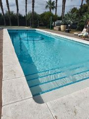 Location Maison jumelée à Carrús Oeste. !cdatase alquila casa campo carretera dolores