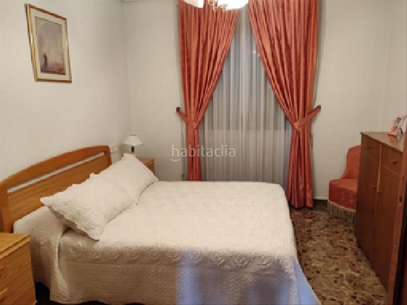 Foto f3da1cdb-83bc-487e-8ede-d13eef08b087. Chalet avec parking piscine dans Torrellano Elche / Elx