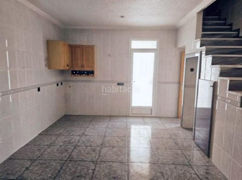 Foto 35b29042-fec1-43e4-84f6-867492b882c9. Xalet amb calefacció aparcament a Nou Altabix Elche / Elx