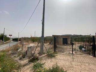Finca rústica a Las Fuentes-Los Cipreses. !cdataocasion terreno muy cerca del pueblo