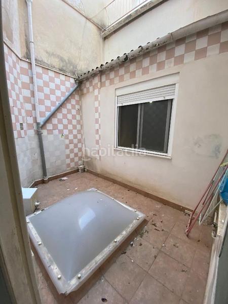 Foto 66c11cd4-d3ec-4838-bf00-e063462a7f2a. Casa pareada !cdatase vende casa centro en Novelda