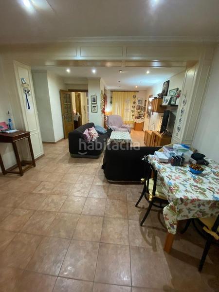 Foto 98b1a7c6-c277-4624-bcb9-2ef13167858a. Casa pareada !cdatase vende casa centro en Novelda