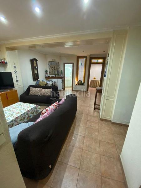 Foto e85a71be-2f34-4950-bef3-d55bd01a8201. Casa pareada !cdatase vende casa centro en Novelda