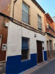 Casa aparellada a Albatera. !cdatase venda casa de 190m2 para reformar en el corazón de alba