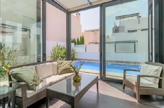 Chalet à El Molino. !cdatachalet de lujo en torrevieja con piscina privada!