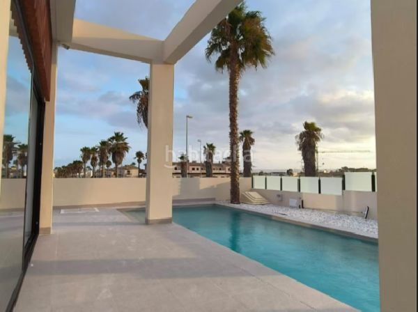 Foto 9da39624-a80b-4541-8c2a-1819455e1d2b. Xalet amb calefacció aparcament piscina a Rojales