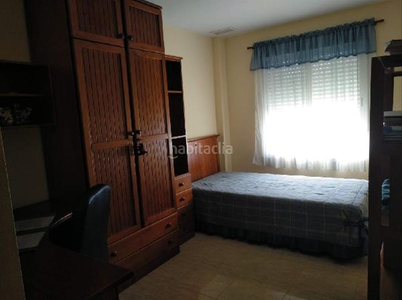 Foto 516bbf42-2e34-417f-bdf0-ae8f941068d4. Pis amb aparcament a Crevillente