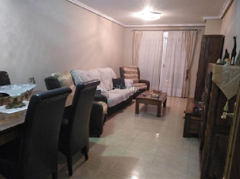 Foto c887d21e-c66d-4b8d-bf70-1d376666e520. Pis amb aparcament a Crevillente