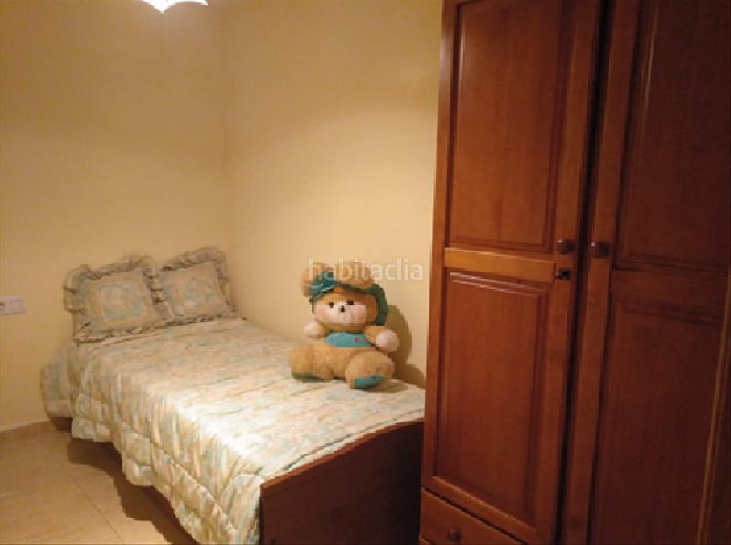 Foto f989a4c1-7c59-495f-a352-4b146e5c4fd1. Pis amb aparcament a Crevillente