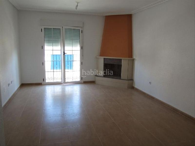 Foto 4245a029-956c-487a-83d3-1b4ab28256f9. Dúplex amb aparcament a Abanilla