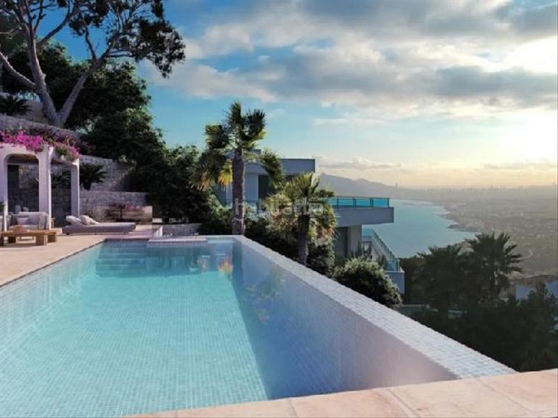 Foto 1a44f911-a228-4c66-b148-3559f862fcde. Chalet con riscaldamento parcheggio piscina in Altea ciudad Altea