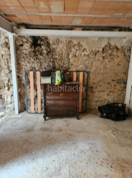 Foto 1799bef6-0165-483d-beb5-a18471725f5a. Casa aparellada a Novelda