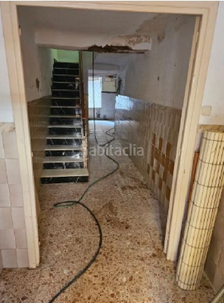 Foto 25db92d3-d8f0-4275-89a1-1ae6aca9e020. Casa aparellada a Novelda