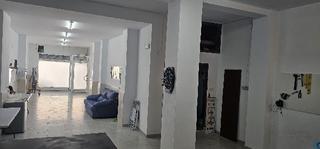 Local Comercial a Peña de las Águilas. !cdatalocal en venta de 65m2 en sector v elche