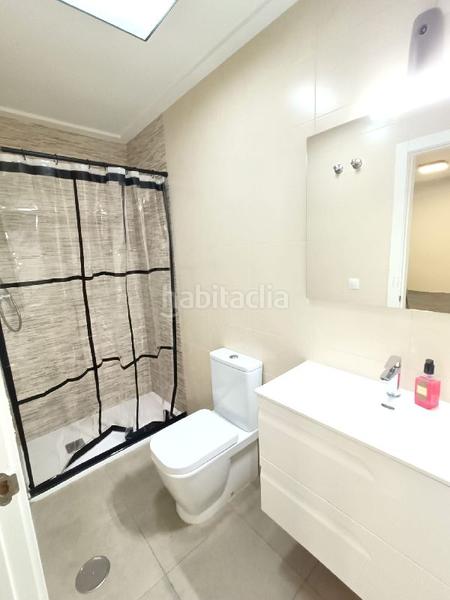 Foto 5f1dace6-7a99-4ca5-bcc5-311bf55ac5d8. Etagenwohnung mit heizung parking in Las Bayas Elche / Elx