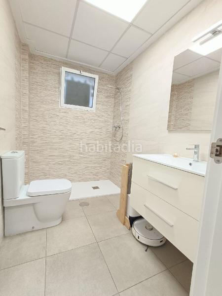 Foto bc6bd997-39e9-4200-8ec8-64e40d8247a0. Etagenwohnung mit heizung parking in Las Bayas Elche / Elx