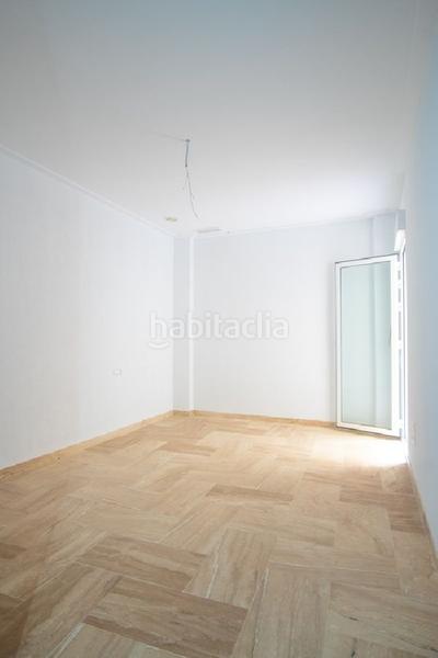 Foto 931f4dec-d83c-4e04-bec0-c10e33275908. Erdgeschoss in Las Bayas Elche / Elx