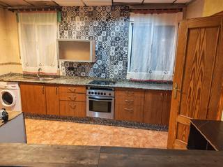 Casa aparellada a Beniel. !cdataencantadora casa en beniel de 2 habitaciones con terraza p