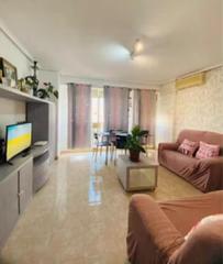 Pis a Norte. !cdatapiso reformado 3 habitaciones, amueblado en el corazón de