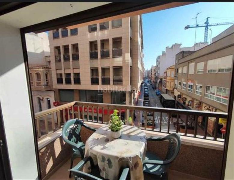 Foto 481d796d-b3ff-4439-9894-33fb8d7d320b. Alquiler piso !cdatahermoso piso centro en Norte Santa Pola