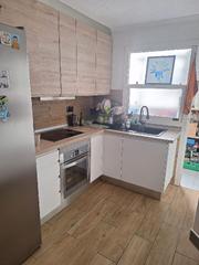 Pis a Almoradí. !cdatapiso amplio de 3 habitaciones con vistas y balcón en almor