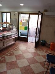 Local commercial à San Crispín. !cdatase vende local 80 metros plaza barcelona