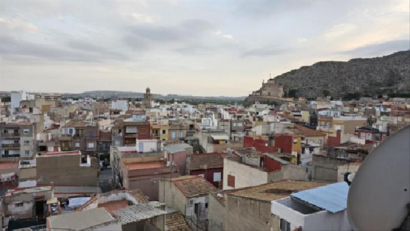 Foto ad58e6a4-0d22-4707-88fd-6dfac15d0821. Casa aparellada a Callosa de Segura