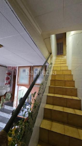 Foto b5037e2f-a78f-4f94-94d5-15ee491e72d2. Casa aparellada a Callosa de Segura