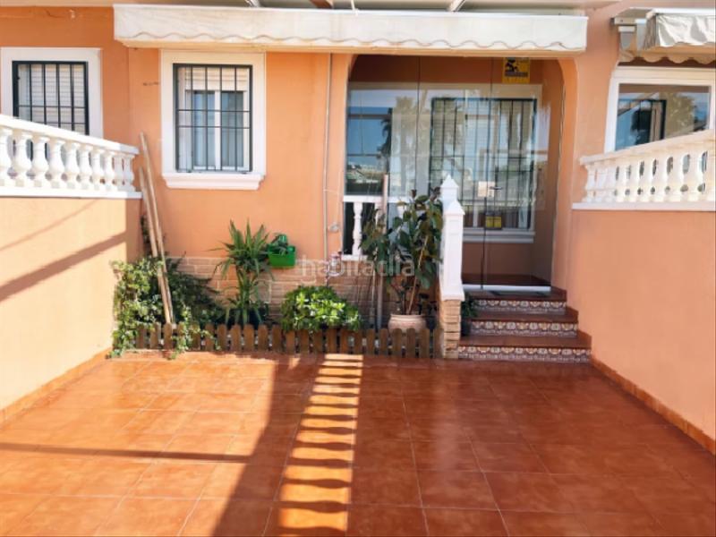 Foto 663b8e31-b41f-4033-aeee-7500d8b811af. Duplex with parking pool in Las Piscinas Naturales Torrevieja