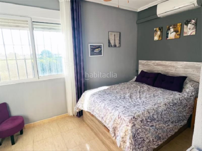 Foto 6c809e30-b22e-41a2-9067-5f522dcad824. Duplex with parking pool in Las Piscinas Naturales Torrevieja