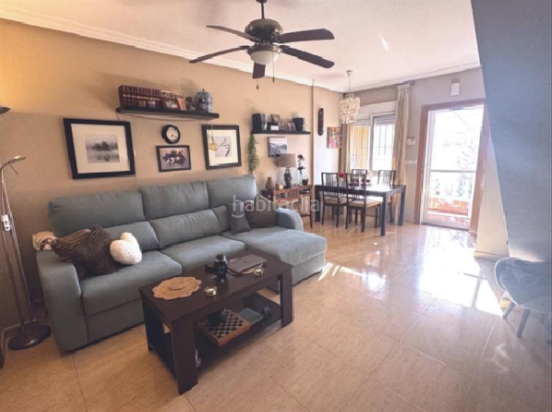 Foto c558b240-bc2c-4ac9-ab46-151f3d97aac1. Duplex with parking pool in Las Piscinas Naturales Torrevieja