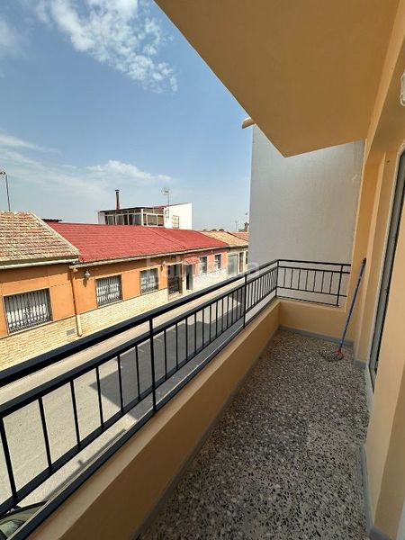 Foto 73817a5a-c880-487b-9e1b-be4eaac04efd. Casa aparellada a Almoradí