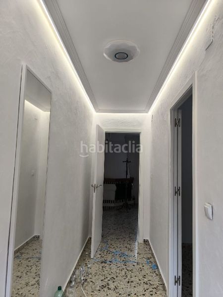 Foto 893fbc25-242a-45e0-935b-55fbbc89685d. Casa aparellada a Almoradí