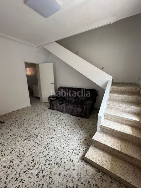 Foto d3cf4015-e7ea-44a0-a2d1-68b30937c57d. Casa aparellada a Almoradí