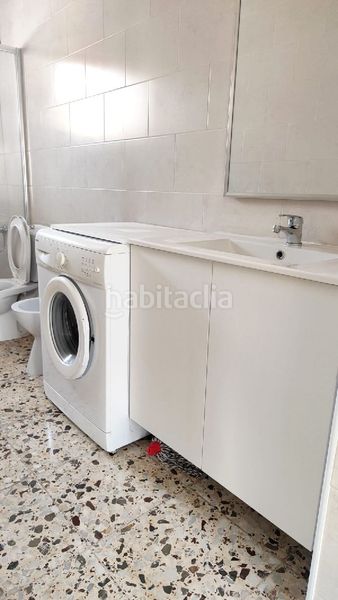 Foto eeaf1e1a-bb43-4408-b443-071f821f0331. Casa aparellada a Almoradí