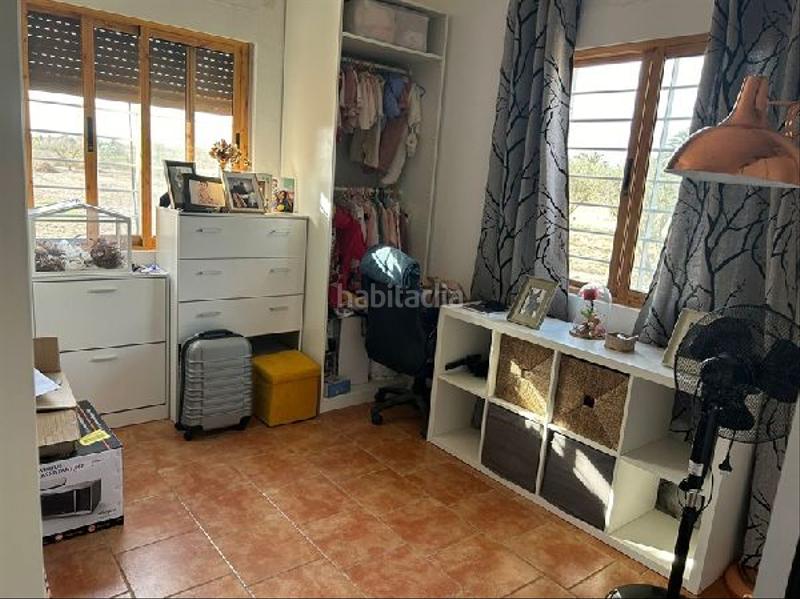 Foto 391eacab-41ea-4abb-acab-56e394ad3b9c. Casa aparellada amb calefacció a Carrús Oeste Elche / Elx