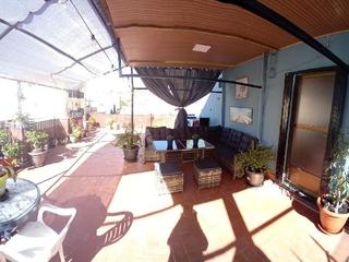 Pis a Orihuela Ciudad. !cdatapiso de 3 habitaciones con terraza privada de 90m y barbac