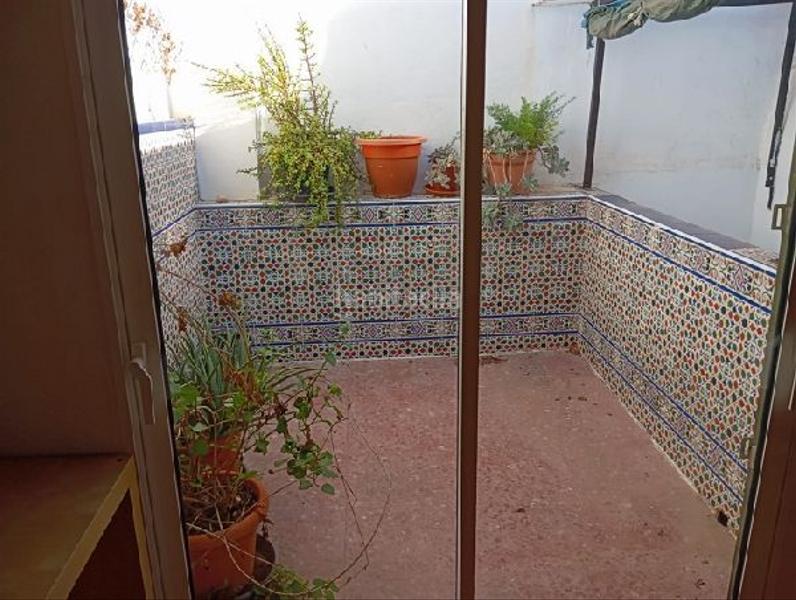 Foto b51a8fd8-6ac3-483b-bd2d-b653ad7f7ae8. Location rez-de-chaussée avec parking dans Las Fuentes-Los Cipreses Aspe