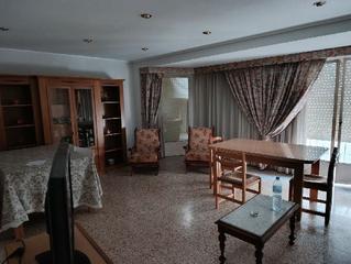 Appartamento in Nou Altabix. !cdatapiso de 3 dormitorios en la mejor zona de altabix elche