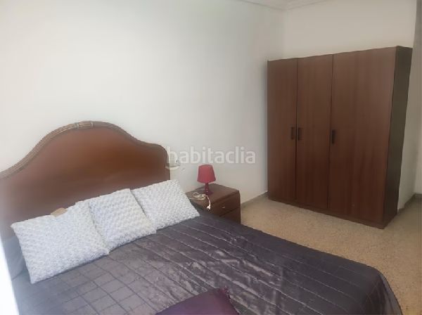 Foto c4358bfc-c3ef-4fb6-9f7d-cf33f710165e. Pis a Almoradí
