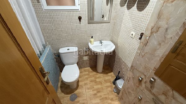 Foto d16a7f68-2f3f-4659-bb28-0e8b5f5f0c76. Pis a San Miguel de Salinas