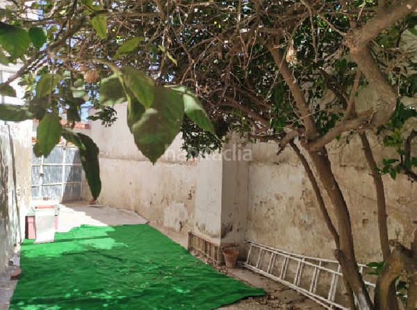 Foto 1f709177-2b0b-4db3-8511-e523645c71c6. Casa aparellada a Rojales