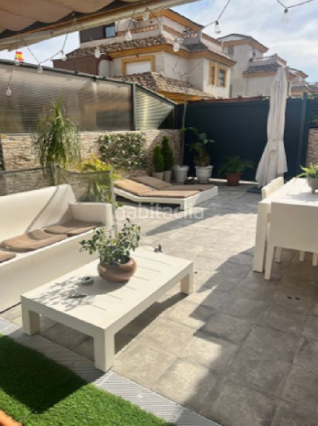 Foto c719c284-7f58-42df-baf0-ad0ca149320c. Xalet amb piscina a Montesinos (Los)