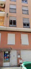 Lloguer Pis a Nou Altabix. !cdatase alquila piso para estudiantes de 4 habitaciones y 2 bañ