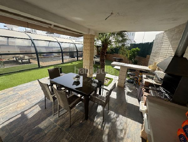 Foto 8714fd65-f017-47b6-93af-dfb785ac8b94. Xalet amb piscina a La Marina Elche / Elx