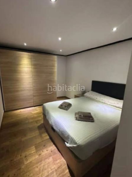 Foto 8620f1d7-e0af-4904-8246-32275c391659. Casa aparellada a Catral